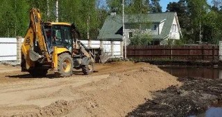 Отсыпка грунта Тобольск, цена от 210 руб.