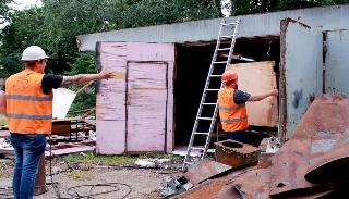 Демонтаж гаражей в Тобольске, цена от 1778 руб. – услуги под ключ от 2Землекопа-Тбл